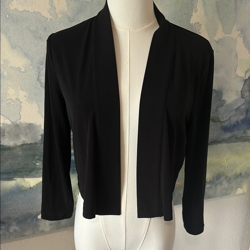 Calvin Klein M Shrug Black